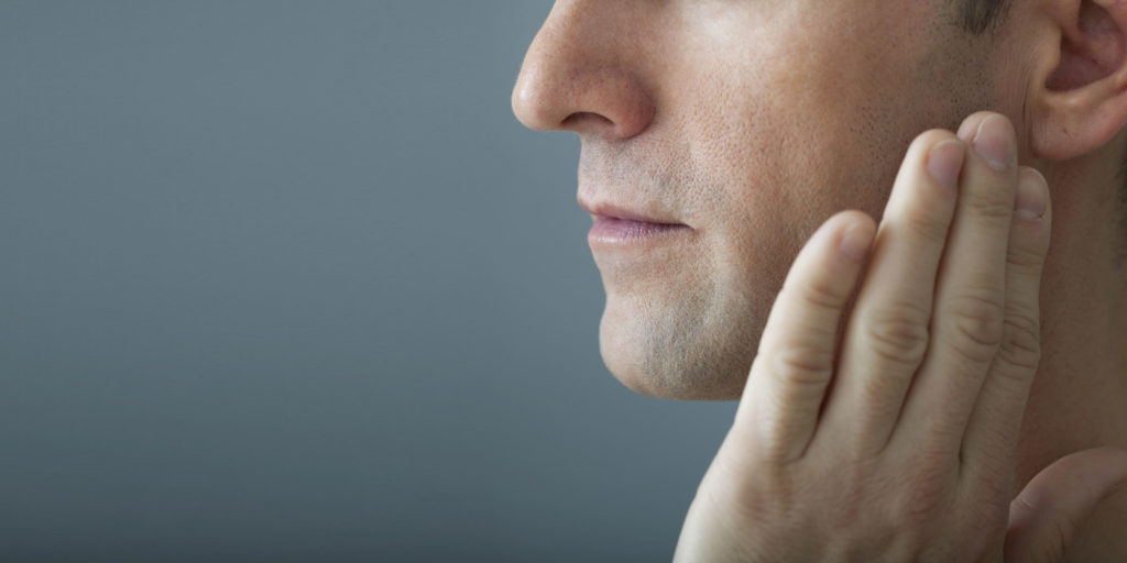 dental patient with jaw pain